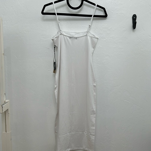 Popular Basics White Bodycon Dress - Picture 13 of 15